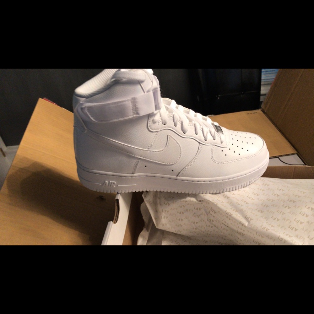 Air Force sneakers white men size 10.5